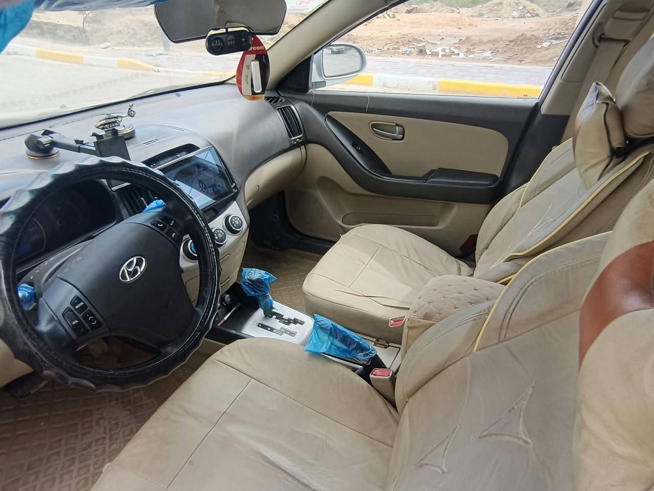 النتره مقداس موديل 2010 رقم سليمانية بسمي سنويه جديدة وهزه جديده محرك 1600 دكشن عالي سياره جديدة ما بيه كل نقص سياره بيه طخه بجاملغ الخفي مصبوغة حزام بسباب جراد بدون قطره معجون السعر 88 مكان سياره كربلاء الشراي ***********
