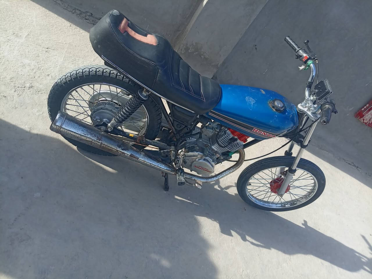 السلام عليكم دراجه البيع خير من الله مكفوله من كلشي أوراق اصولي السعر خاص الاستفسار عله هاذه الرقم ***********
