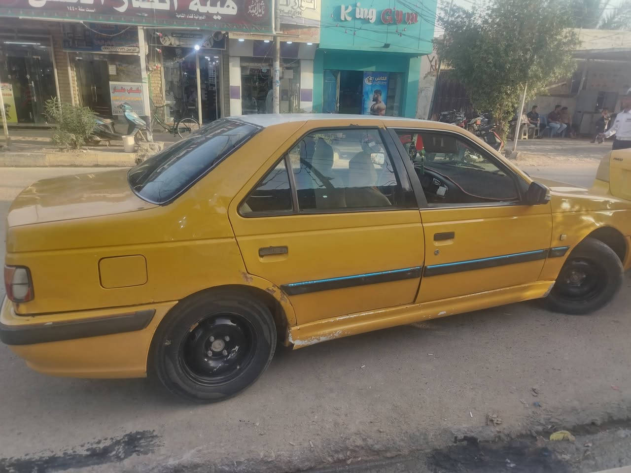 السلام عليكم بيجو بارص موديل 12 السياره مصفرهه هيئه وغرامه عليهه 350 مكينتهه بيهه خيط بخار السعر 18 قفل للإتصال *********** مكاني شاميه
