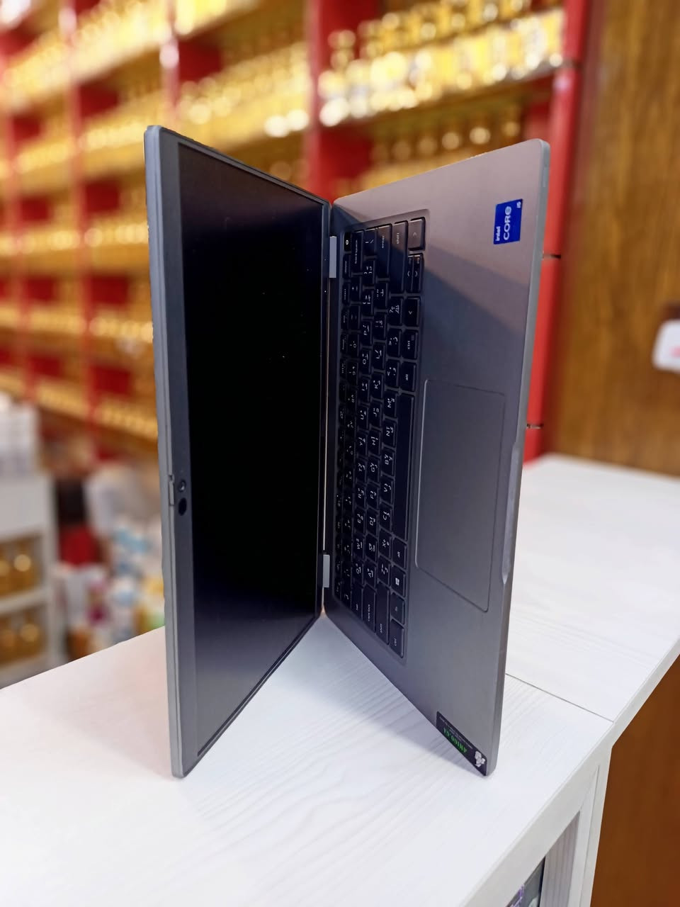 لابتوب بمواصفات ممتازة
المواصفات
Cor i5 
الجيل 11
الرام 8GB 
الهارد 256GB ssd 
حجم الشاشة 14 
كارت الشاشه 4GB intel 
بطارية ليثيوم ممتازة 
نظافة الجهاز عالية جدا جدا 
🎁 الملحقات 
شاحن أصلي + حقيبة
السعر 275 الف دينار
يتوفر توصيل لجميع محافظات العراق 
للتواصل على الخاص او على الواتساب
*********** واتساب
