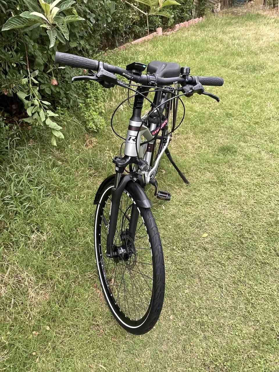 Tourray 3.0
28 L
المنيوم
3 + 8 Speed
Shimano 
germany
Mineral Oil
silver matt
Nex 
***********
مكان اربيل 📍
