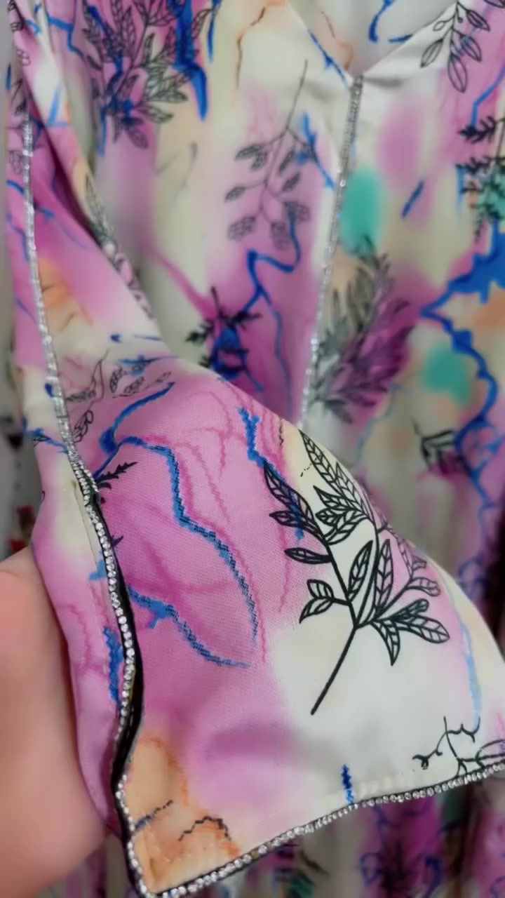 شي بسيط من البضاع 🥹🥹 مخور ودراعات كويتي


**إذا كنت صاحب هذا الإعلان وتريد حذفه لأي سبب، رجاءا أرسل رسالة إلى الدعم الفني**