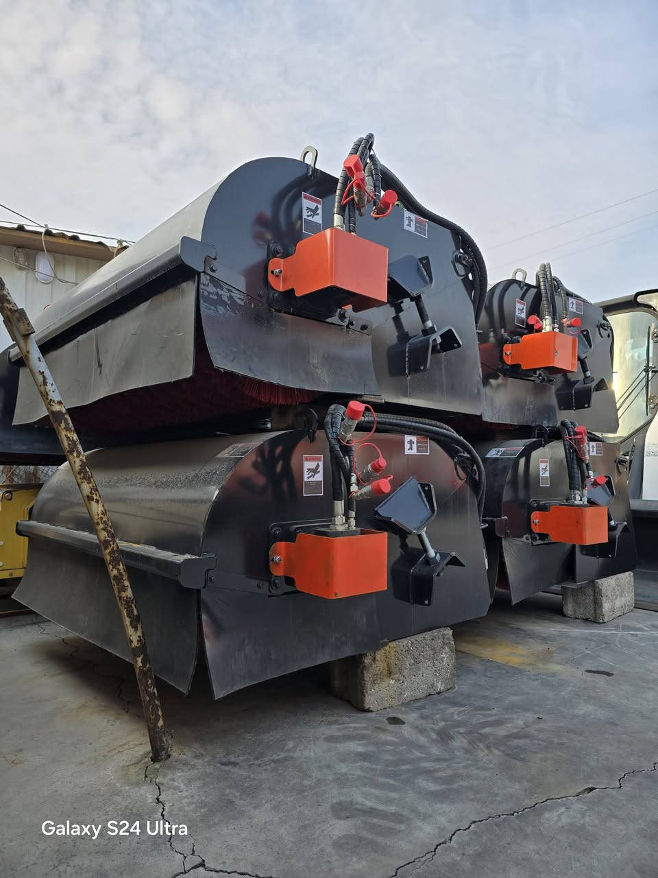 مگنصە  جدید  للبیع   مودیل  2026  زمان  سنە  سعر  28$ورقە  فقط  مکان اربیل   ***********  واتساب
