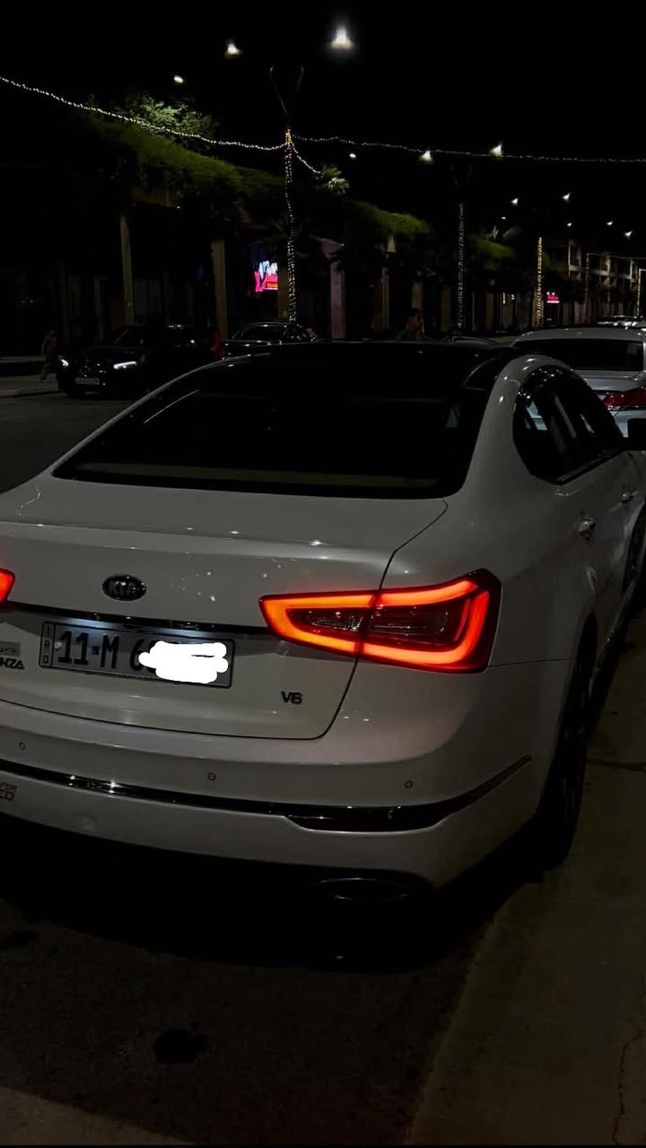 السلام عليكم
كيا كادينزا ٢٠١٤ خليجي فول وكالة الشركة الدولية  رقم بغداد الجديد بأسمي تحويل مباشر والسيارة معروفه مواصفاتها
مكفوله كفاله عامه من ضربه والصبغ 
فقط بارد بالباب الخلفي وراجع بلاد 
كير محرك خير من الله 
السيارة ماشية ١٥٨ 
للاستفسار اكثر اتصل 
***********
السعر ١٥٨ بيها مجال بسيط 
مكانها ديالى
