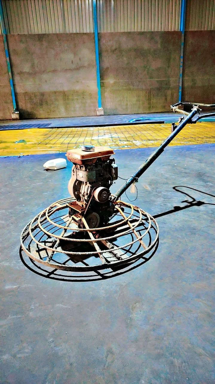 راس الحكمه مخافهة الله
جاهزين  لصب وسقل الارضيات والرفتات و للساحات و الجملونات وسقوف وشوارع بانزين خانه مع مهندس فل مع قوالب حديد كافه الاقياسات في جميع المحافظات وبأسعار مناسبة جداً.
 الاستفسار مراسلة الصفحة او الاتصال على 
واتساب مفتوح
‬‏***********
***********
