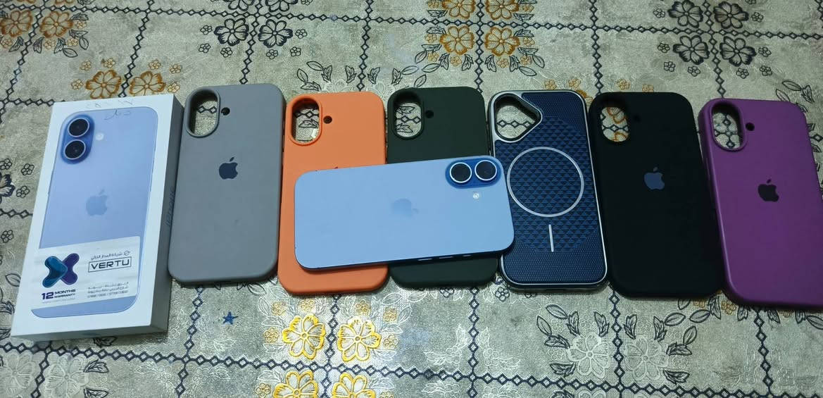 ايفون 17 عادي ذاكرة 256 دبل شريحة بطارية 100 مشحون  21 مرة فقط ابو الضمان ويا كارتونتة و ٦كفرات الجهاز جديد بمعنى الكلمة سعرة مليون و ٢٥٠ وبي مجال قليل مكاني بغداد العبيدي ***********
