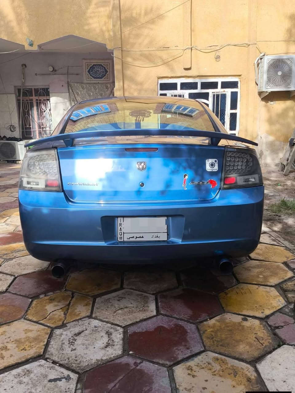 2007 مكفوله من ضربه بيها صبغ بجاملغات الاماميه 
مكينه جديده قبل سبوعين شادها 3500كير خير من الله تخم تواير حداديه جديده السياره استخدام شخصي وراعيها مهتم بيها  اراوس او وابيع نقد فقط سعر 100ورقه  وبيها مجال للجيه   عنوان ناصريه 

0782 716 6575
