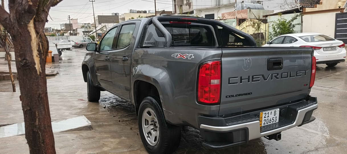 سلام عليكم بيكاب شوفرليت كولورادو موديل 2022 سياره بيها قطعات صبغ اني ابيعه شرت صبغ عام مبدل بيها قماره شرط بدون گص ماشيه 10miسياره مرقمه بسمي سياره ابيعه تقد و قصد شهري حسب اتفاق بين طرفين سعره سياره نقدي 122$بيها مجال راقم شاصي موجود بصور*********** كركوك, العراق
