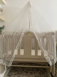 سرير اطفال • جديد • بلا عيب