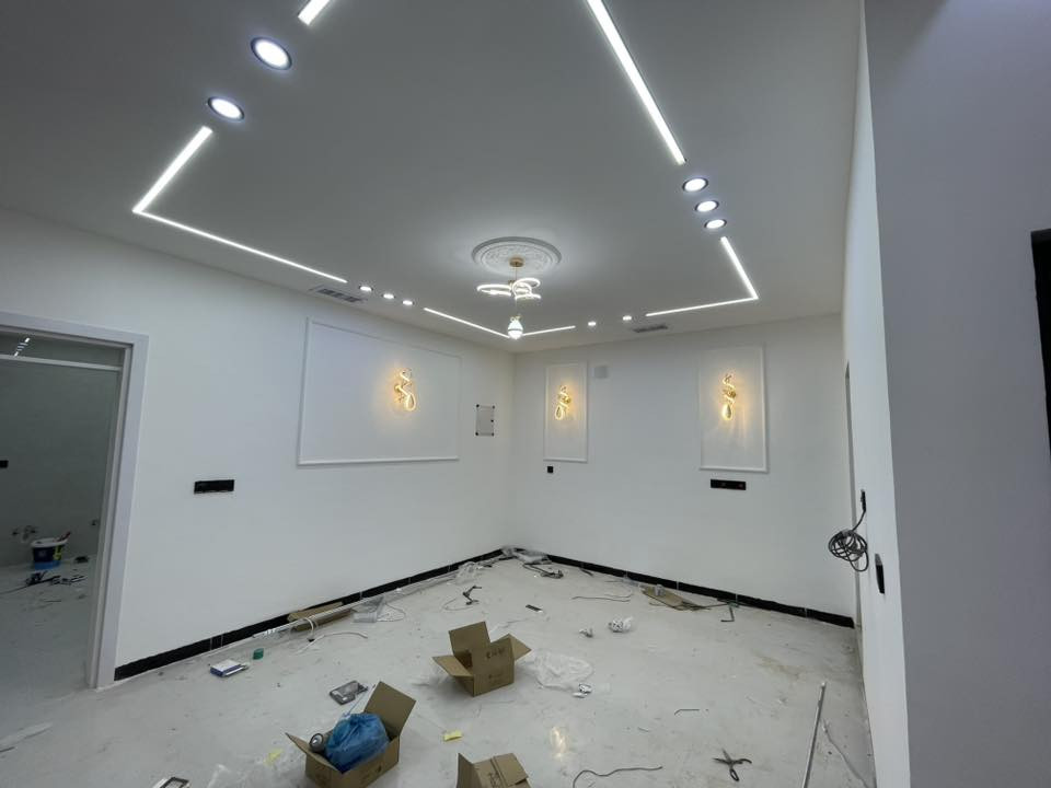 سعر المتر البوكس 18الف مواد وعمل وتصليح فتح اناره هديه 🪜🌈🪚
***********
