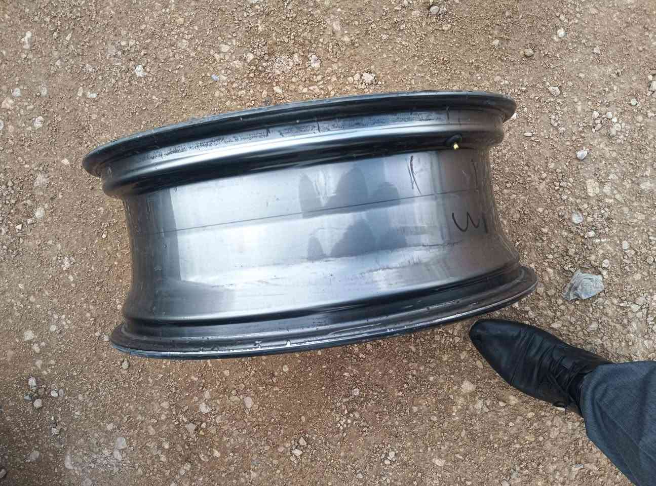 ويل بلادي بلسايد حجم ٢٠بيع مستعجل ٣تك موجود فقط


**إذا كنت صاحب هذا الإعلان وتريد حذفه لأي سبب، رجاءا أرسل رسالة إلى الدعم الفني**