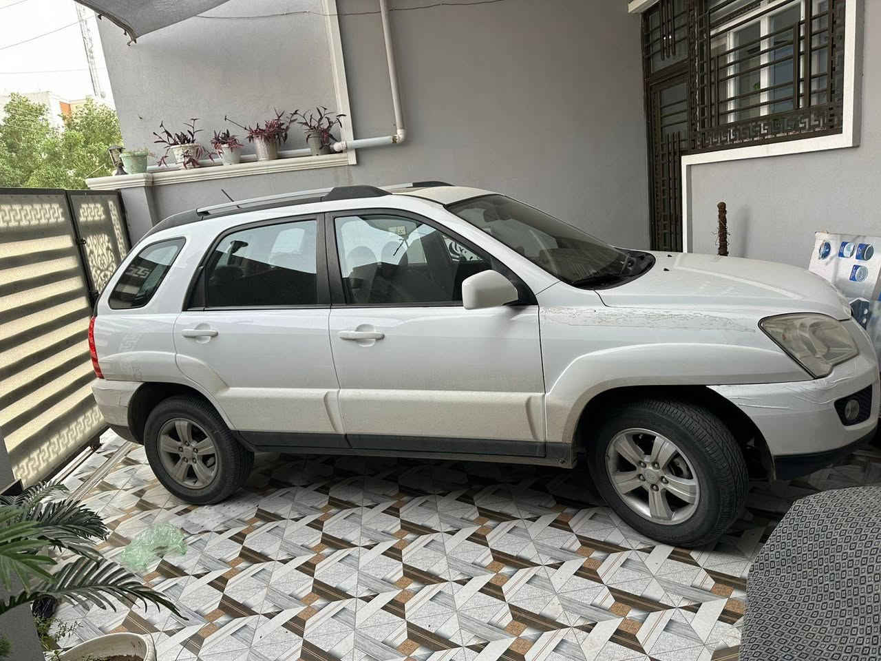 للبيع سبورتج ٢٠١٠ مكفوله  باسمي رقم سليمانيه ماشيه ١١٦ الف كيلو متر السياره على وضع الشركه السعر ١٢٩ 
***********
