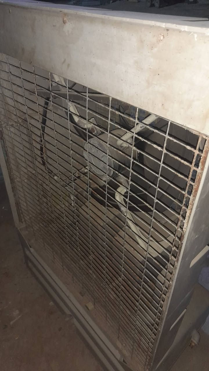 مبرده للبيع نقصها بس حلفات السعر ١٥٠وبيهة مجال المكان بغداد المشتل


**إذا كنت صاحب هذا الإعلان وتريد حذفه لأي سبب، رجاءا أرسل رسالة إلى الدعم الفني**