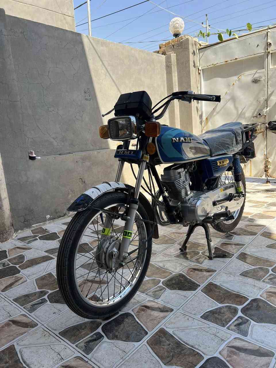 سلام عليكم دراجه نامه شلامجه موديل 23رقم وسنويه نضافه 90/100 مكفوله كفاله عامه من ويل للويل + كل غراض دراجه بلاد شراي يجي خاص او على رقم ***********
