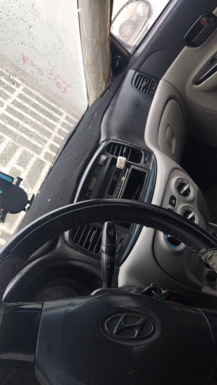 للبيع أكسنت ٢٠٠٨ خليجيه كير عادي محرك ١٦ رقم انبار انكليزي بأسمنه  السعر ٦٠
*********** مكاني بغداد التاجي
