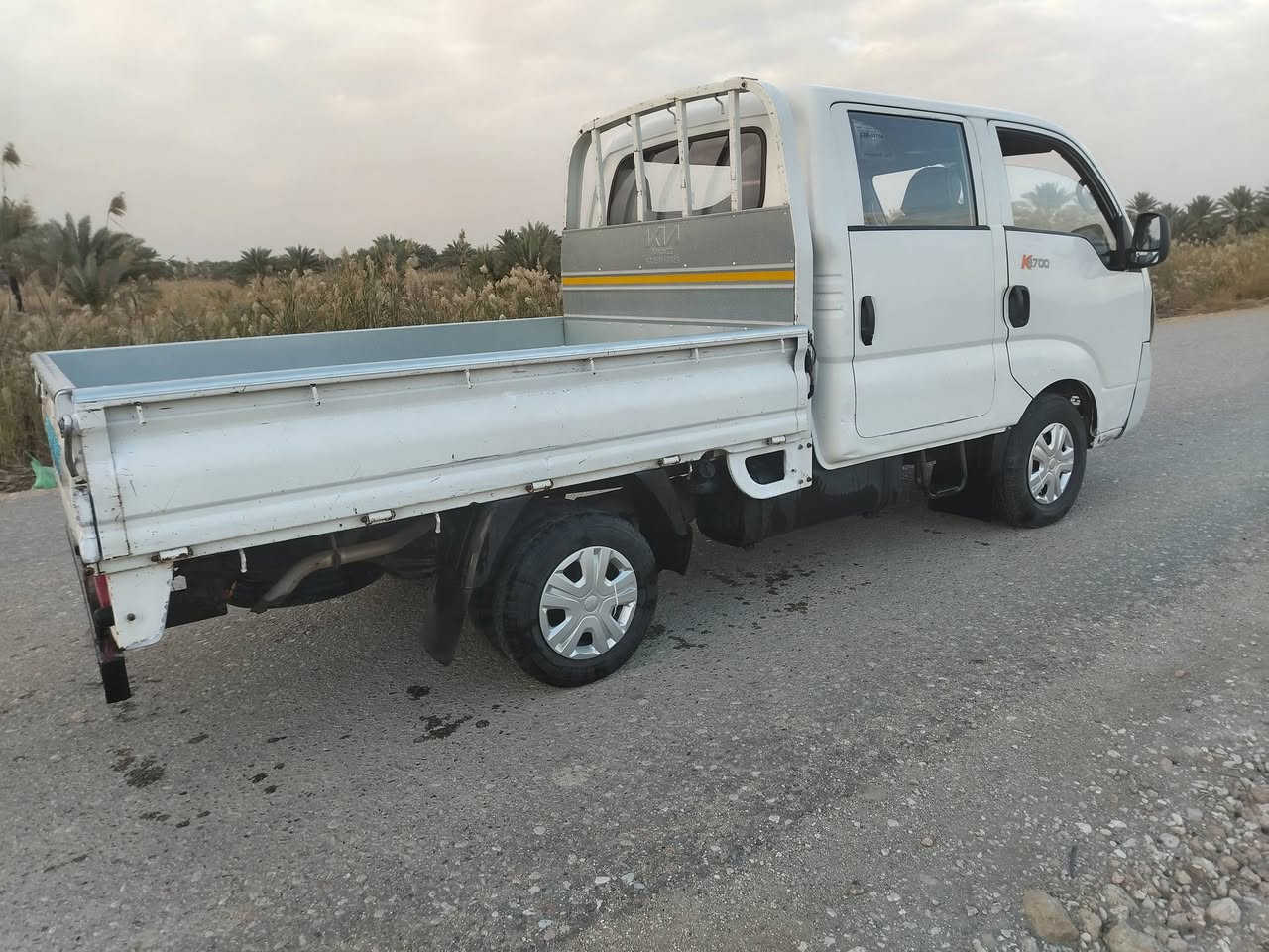 سلام عليكم ورحمة الله وبركاته للبيع كيه دبل قماره موديل 2017 رقم بغداد تحويل مباشر سنوية نافذه صارلها سنتين محرك كير اكسل رقم شاصي مكفوله كفاله عامه مكان كربلاء المقدسة ابراهيميه استفسار ***********.   ***********
