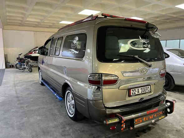 سلام عليكم ستاريكس موديل 2006 محرك بنزين بيلادي محرك كير اكسل جديده تبريد امامي خلفي شغال تتفيه شغال بيه خطو بحس بسمي. اربع شواصيه جديده كاعيو دوشمات جديده سعر. 98 بيه مجال قليل مكان كلار رقم موبايل *********** رقم كورك ***********
