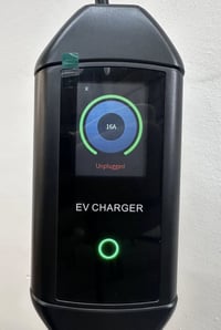 شاحنه BYD • تحكم بالتطبيق • ضمان 3 سنه