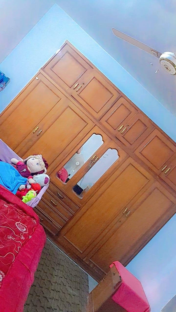 سلام عليكم غرفه كامله بس نقص زاويه عنوان بغداد يوسفيه سعر 300 اي استفار ع رقمي *********** بي واتساب

