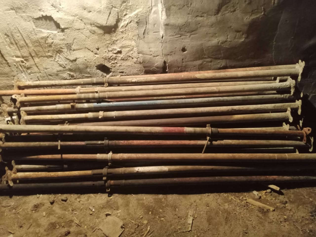 جكات عجمان العدد40العنوان بصره للستفسار ***********
الزوج 20
