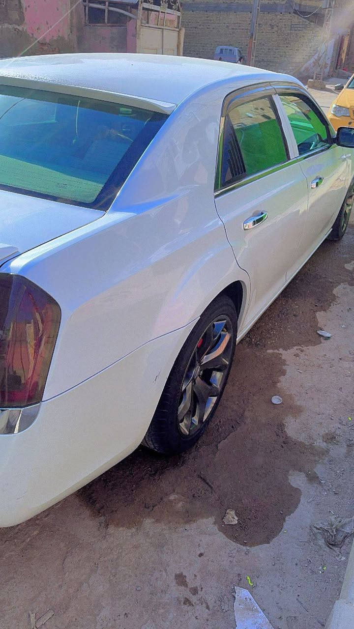 السلام عليكم
أوباما هيمي 2014 خليجي متومه شمالي طبق الأصل سنويه سليمانية 
مكينه 5700 هيمي           السعر (70 )
كير ومكينه كفاله عامه 
سياره كفاله لا كصه ولا ظربه كفاله عامه  مجرد بارد قليل
داوخل مدوشمه جديده سياره نظيفة كلش
 الأستفسار اتصل ع رقم ‏‪***********‬‏ ما متواجد ع فيس
