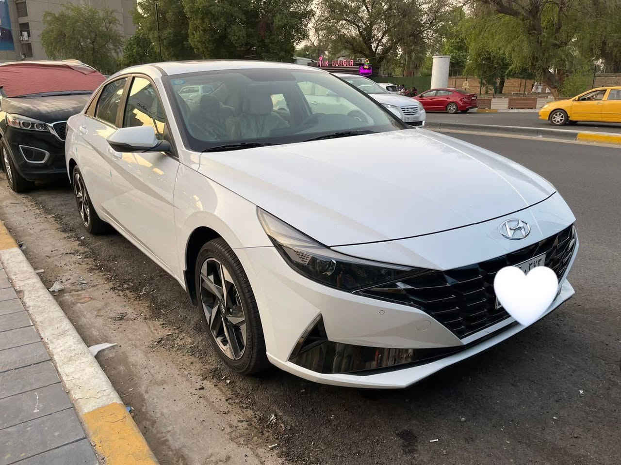 النترا خليجي كوري اصلي  2023
رقم بغداد وموجوده في بغداد 
محرك 2000 دوش
شاشه كامره
حساسات خلفي امامي
بصمه تشغيل وأبواب
جنطه ذكيه تفتح عند الاقتراب
فتحه سقف
تحكمات ستيرن جهتين
Led نهاري
مانع تزحلق
قطعتين تبريد
سياره نضيفه احلا من الصور
بيها صبغ شبر بالبنيد
وصبغ بالهلال الجاملغ الخلفي
ماشيه 38 الف كيلو متر
للاستفسار الاتصال على صاحب السياره
*********** 
السعر 168 وبي مجال
