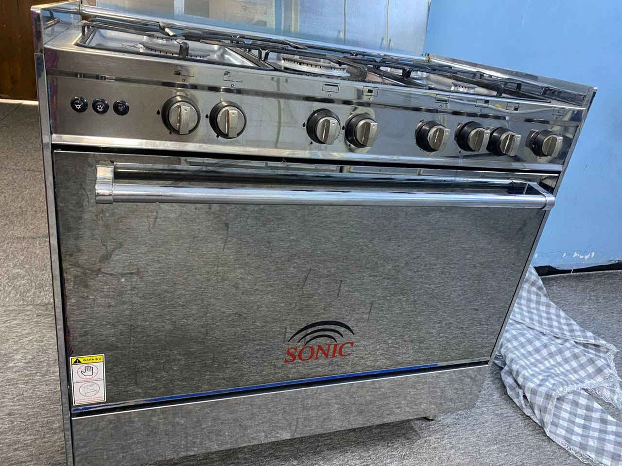 تەباغ پێنج چاوە بۆفرۆشتن
مارکەی سۆنیک
 
ناونــــيشان ـ  هەولێر 
***********
