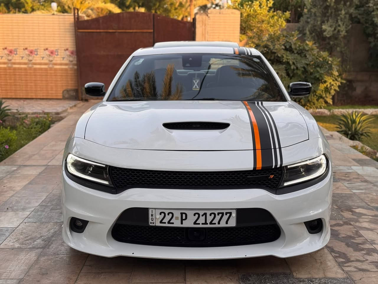 🍊🍊ORANGE EDITION
DODGE CHARGER   GT 2023

               
سعة المحرك :- 3.6vvt
المسافة المقطوعه :- 14000mi 
اللون :- ابيض  
 موديل :- 2023  
 
الموصفات
رادار امامي
شاشه كبيره 
فتحة سقف
فرش كنتاره  اسود مطرز اصفر
كراسي كهرباء    
خزن ميموري 
ستيرن كهرباء
مري قلاب
اشارة ترحيب في الابواب
نظام صوت دمام خلفي 
كراسي تدفئة تبريد
ستيرن تدفئة
فجوج برمبو (( نظام حدادية سكات باك دبل الاصفر ))
تشغيل عن بعد
حساس خلفي 
تحكم سرعه 
 
والمزيد من الاضافات 

                        ((حادث السياره))
صبغ نص بنيد + بارد بسيط في الجاملغ فقط بدون تبديل بدون دواخل 
******
للاستفسار
***********
