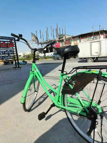 سلام عليكم بايسكل للبيع مديل 22ياباني اصلي حجم 26
لونه مميز  قبل يومين نزلته من الحاويه بايسكل كله مختم  نضيف شوفت عينك شركته مرغوبه شركت بيدي  تفاصيل خاص لموشراي لايتعبني ولااتعبه سعر 175وبي مجال قليل   مكاني كربلاء توصيل ماعندي تجي نته تاخذه  هاذه رقمي ***********متواجد عل فيس
