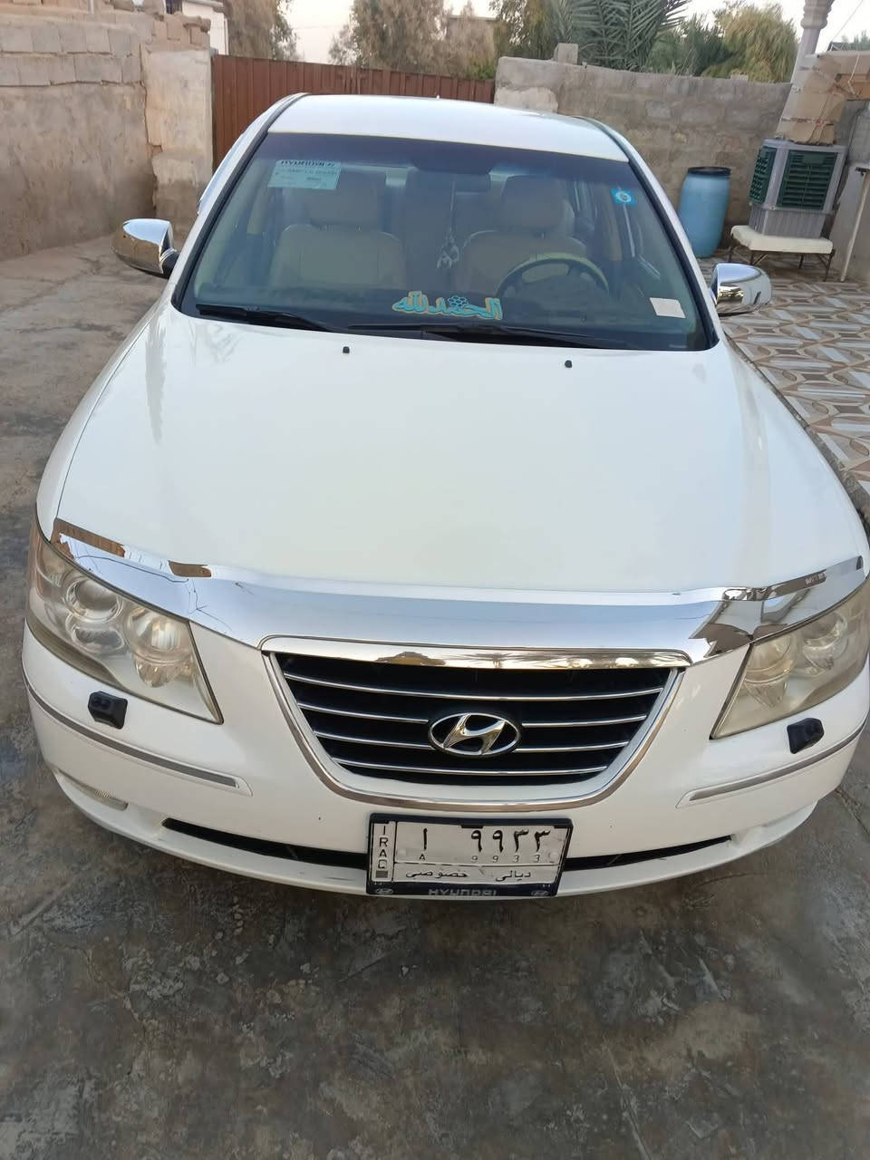السلام عليكم سوناتا امريكي موديل ٢٠٠٩ سيارة جديدة مكينة وكير وصدر امامي وخلفي كفالة بيهة صبغ حزام بسبب تكشير ،تخم تاير، داخلها جلد +شاشة 
سيارة احلى من الصور 
السعر ٩٩وبيهة مجال قليل 
العنوان ديالى بعقوبة 
الرقم  ***********
