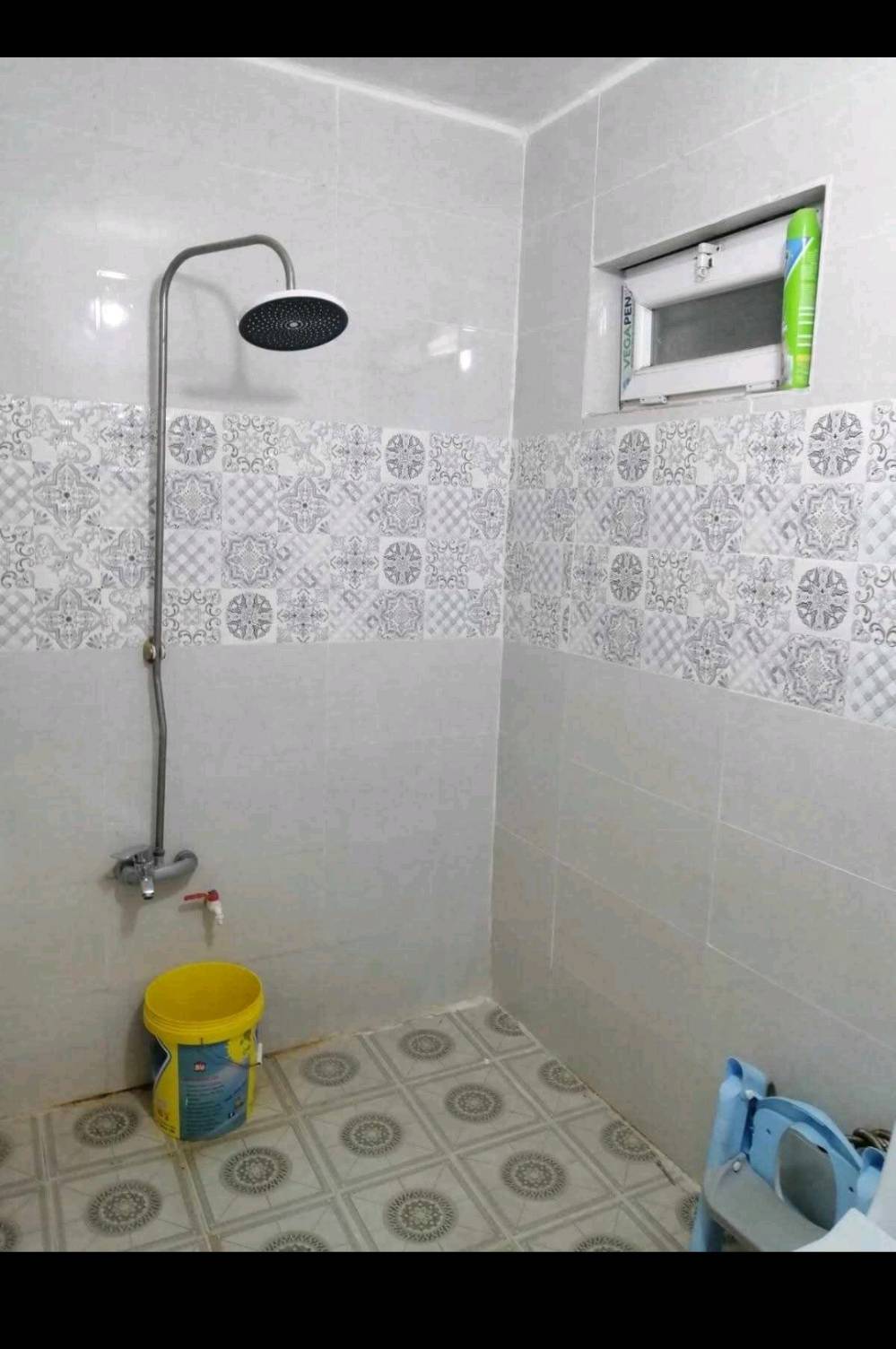🏡 للبيع بيت 300 م² – بغداد / الراشدية / منطقة الانتصار
📍 الموقع: بغداد – الراشدية – منطقة الانتصار
📐 المساحة: 300 متر مربع
📜 السند: طابو صرف
🏠 البناء: طابق واحد – سنة 2018
مواصفات البيت: ✅ غرفتا نوم
✅ غرفة استقبال
✅ مطبخ
✅ هول
✅ بيتونة
✅ كراج سيارة
✅ حديقة
💰 السعر: 155 مليون دينار
🔹 السعر قابل للتفاوض