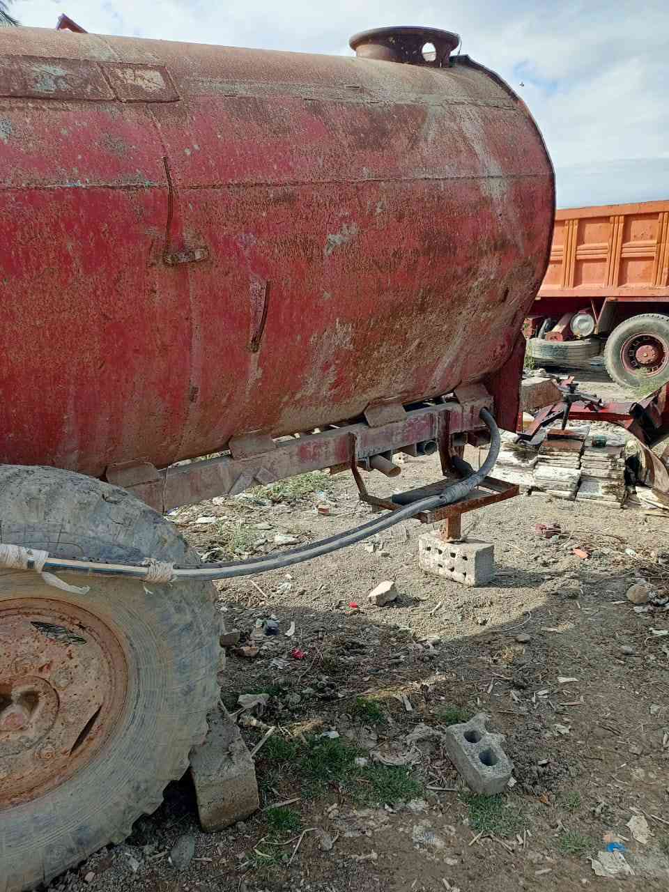 للبيع مقطوره ٥٠٠٠لتر مستعمل *********** بابل الخميسيه
