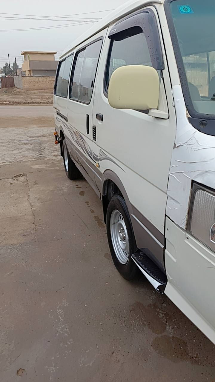 سلام عليكم بولارسن 2008 البتره  بلاديه كله من الدعاميه للدعاميه قطره صبغ مابيه محرك كير صدر امامي تخم تاير  خلفي كله مكفول رقم تأميم انكليزي تحويل ثاني يوم سياره كبل الشارع السعر 60 $ اوبيه مجال العنوان صلاح الدين قضاء الدجيل
***********
