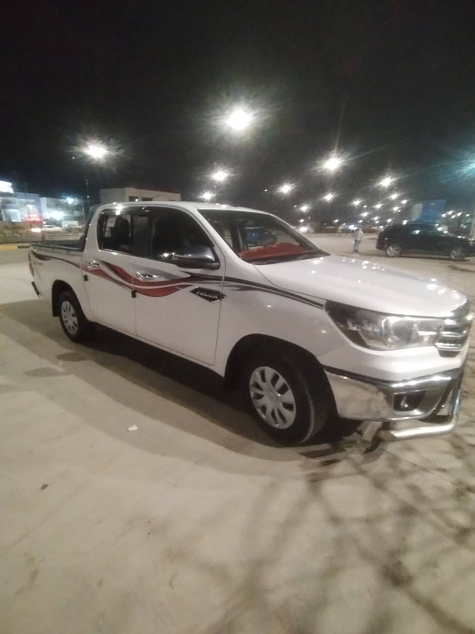 موديل 2018 كفاله بي بارد خفيف
كير عادي رقم أربيل
 هزة سنويه جدي
 تحويل مباشر
 ماشيه 127000
مكان موصل ***********
