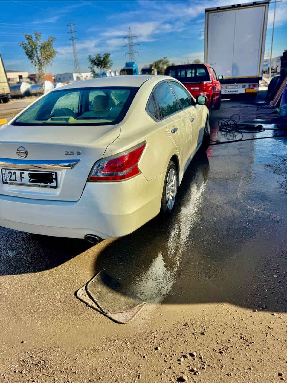 نيسان التيماي 2016ي خه ليجي يه ك جاملغي بؤياخه بي ناو گردن له سه ر شوخت ره قه مو سه نه وي تازه ييه به ناو خؤمانه وه ييه بؤ زانياري زياتر تيل بكه 
*********** كالار, السليمانية
