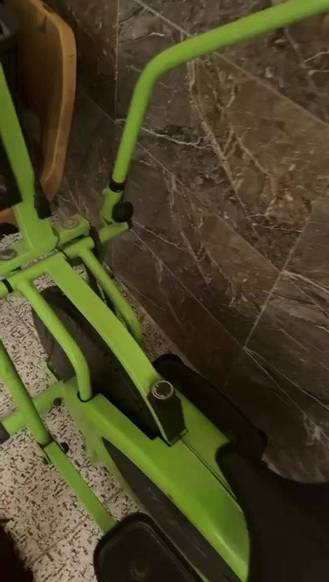 جهاز رشاقة للبيع
بعده جديد ويتحمل اوزان عاليه شغال كامل السعر 75

العنوان بغداد الامين

***********
