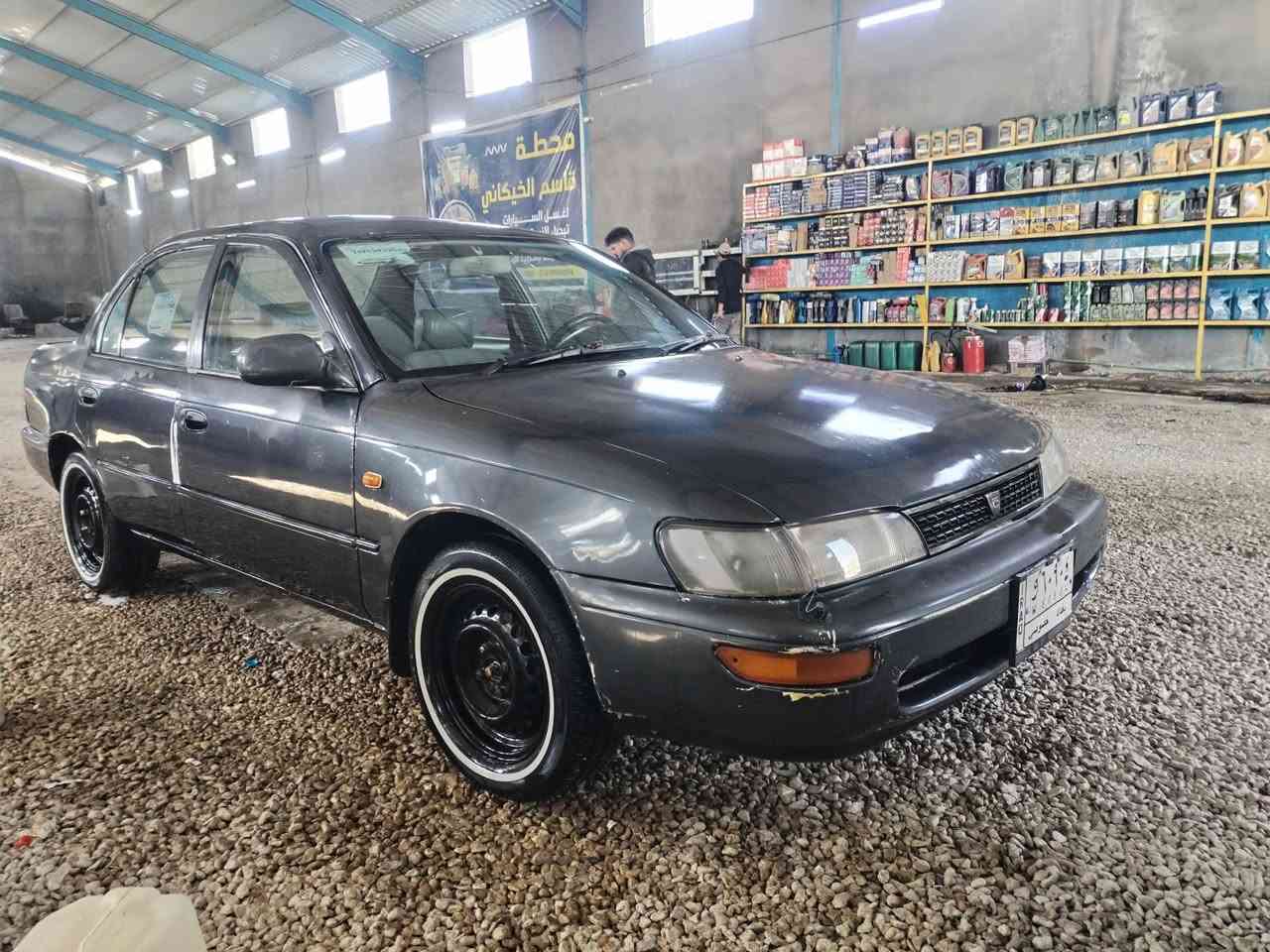 كورله مديل ٩٢ جديده السيارة وجاهزه مكينه وكير جدد حداديه جديده تخم تاير جديد كهربائيات كل شغاله تبريد ثلج مكفوله من كص ونقل رقم بغداد مشروع وطني سنويه ل27 رقم الهاتف *********** مكاني نجف غير متواجد على فيس السعر ٤٢ وبيها مجال بصيط
