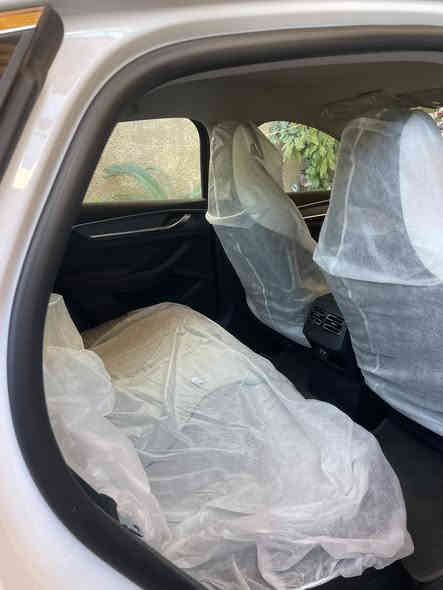 للبيع BUD ديستروير 2025 زيرو زيرو 
مرقم بغداد كامل 
السعر 19.600
بغداد الغزالية
***********
