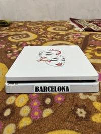 بلايستيشن 4 سليم • ملحقات كاملة • البصره قضاء المدينه