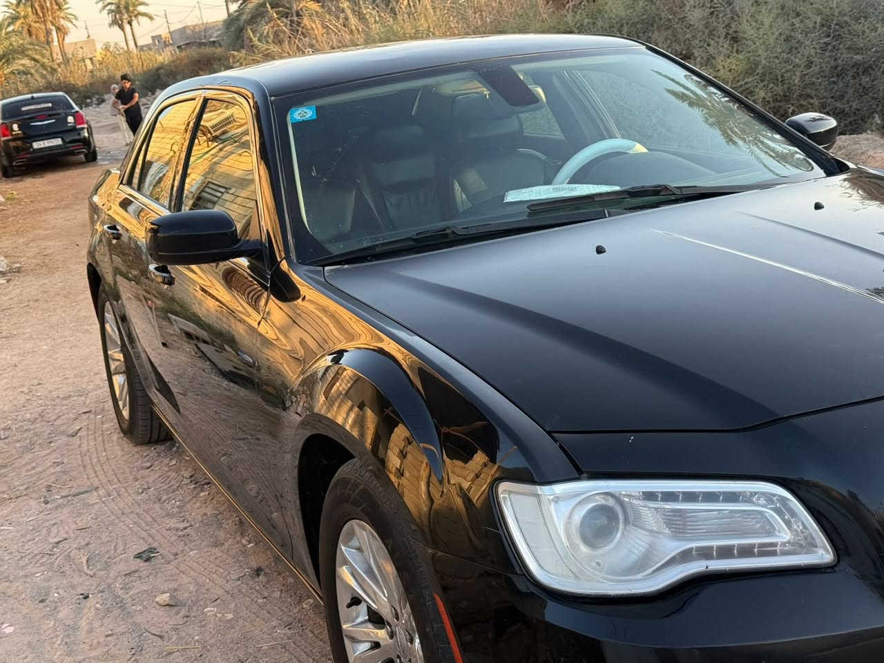 السلام عليكم اوباما 16 اصل رقم بصره  بيها فقط باب السايق مبدل نفس الون وشوي بارد بلجاملغ صفحه السايق سياره حلوه وجاهزه كير مكينه حداده تخم تاير ويل مكسيكي الاصلي مكاني كربلاء  السعر 190       واتساب ***********
