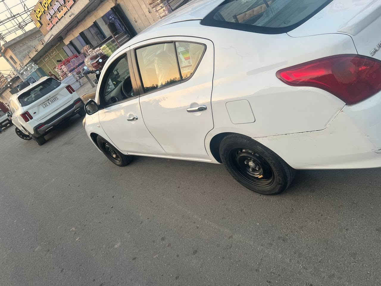 سلام عليكم نيسان سني هندي موديل 2018 رقم بغداد محرك كير كفلاء بيه صبغ فقط شبر بل باب باقي كفلاء صدر أماي خلفي جدد سياره خير من الله  مكان بغداد جكوك سعر 96 وبيه   مجال بصيط رقم تلفون ***********
