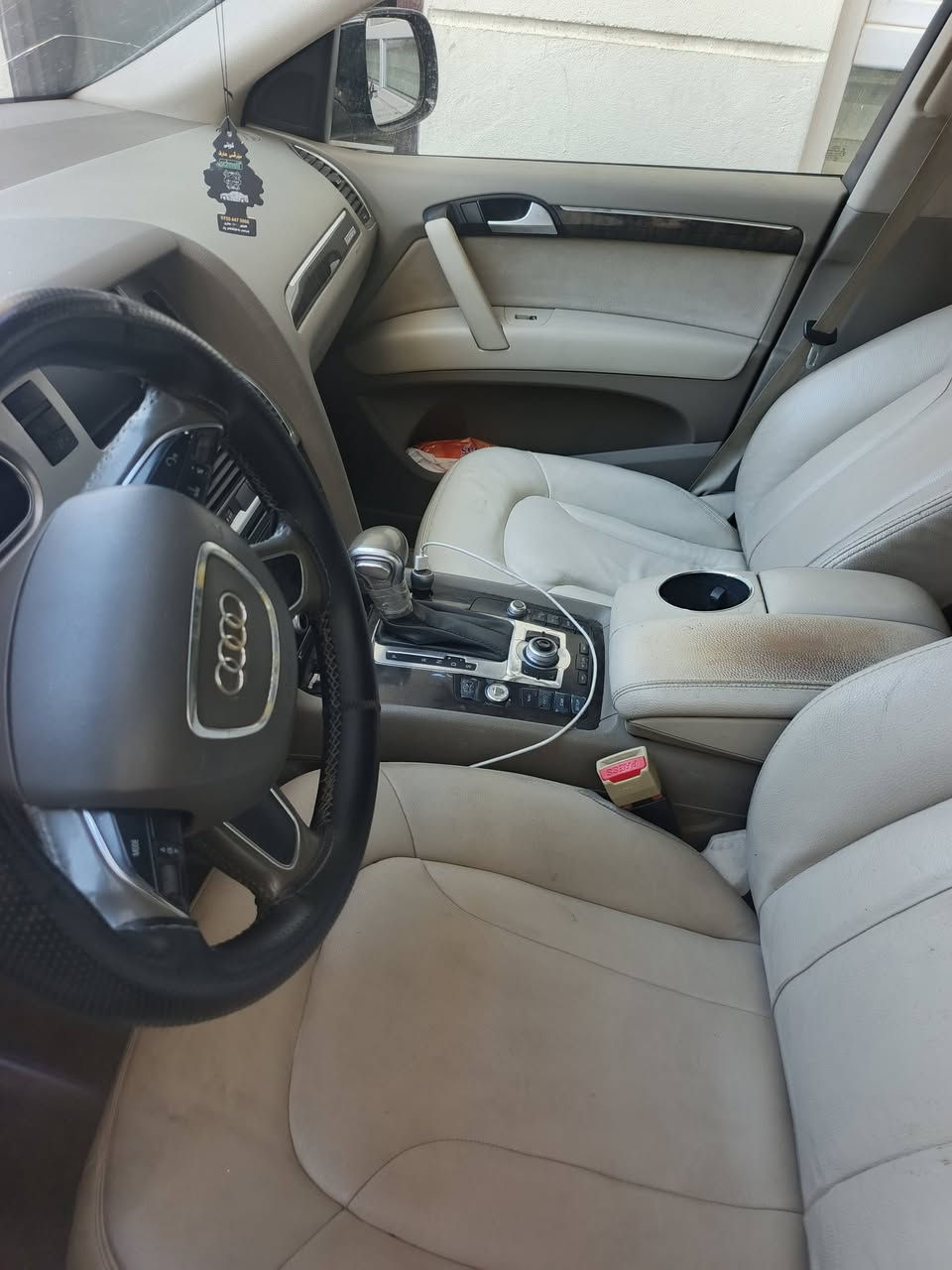 للبيع
اودي Q7 موديل 2013 بلادي 

بدون صبغ 

بدون تبديل 

بدون خياس

سيدي جنجر 

تبريد ٣ قطع 

طخم تاير 

باتري ١٠٠ امبير جديد

طخم نوزل جديد

طخم بلكات جديد 

طاحونة جديده 

رقم سليمانية انكليزي

مكان 📍 كركوك 

سعر ١٤٥ 

ملاحظه المكينه يمكن بيها كازكيت حمت البارحه وكامت تشرب مي 

للتواصل ***********
