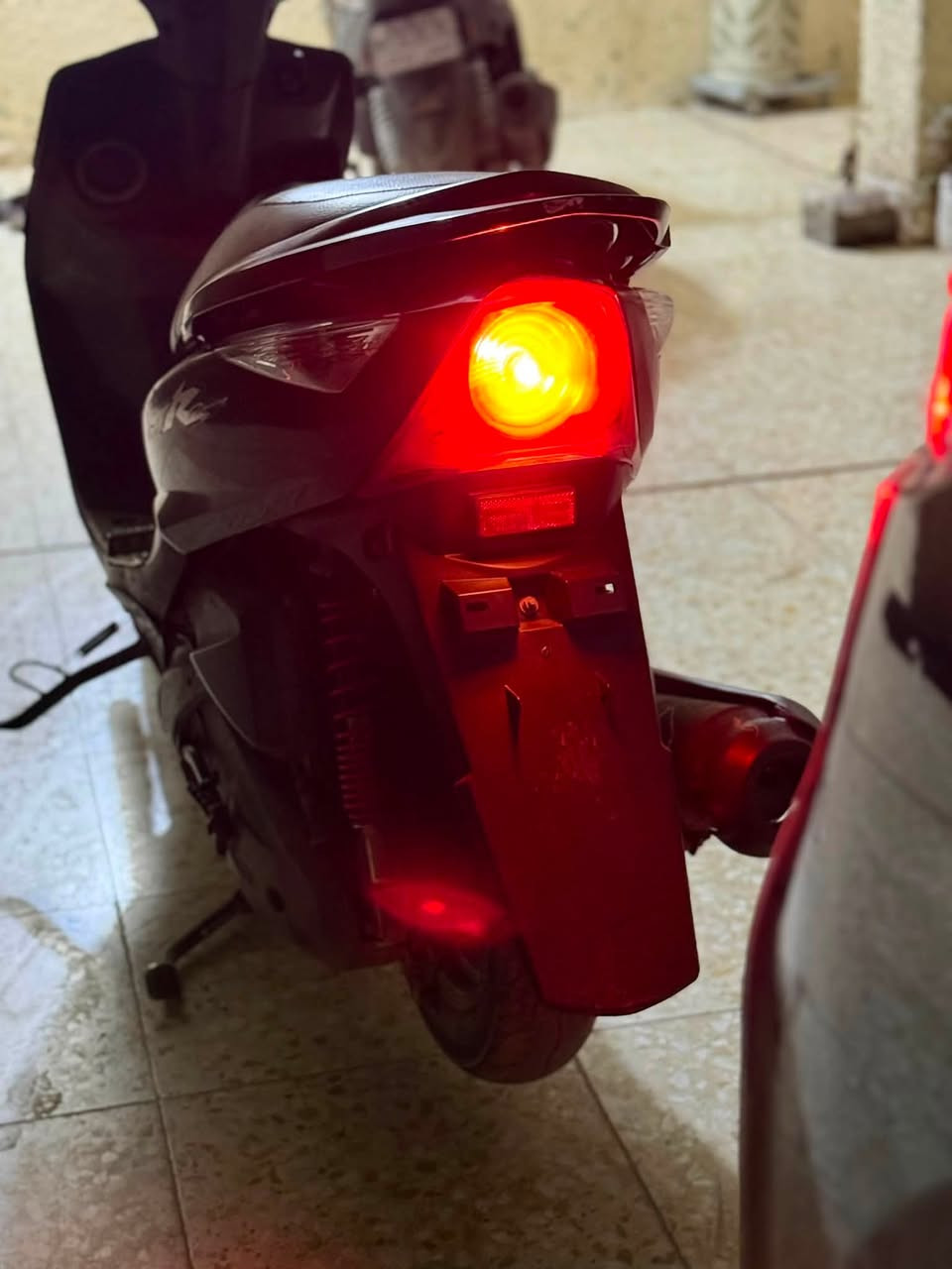 للبيع دراجة ثعلب 🏍️

* الدراجة مكفولة كفالة عامة (مكينة وكفرات).
* الكربريتر مبدل تجاري، والكربريتر البلدي الأصلي موجود وسليم.
* نقصها فقط الصدر الأمامي.
* أوراقها كاملة: منفيس ومكاتبة معرض.
* السعر: 600 بيها مجال بالحدود.

📍 العنوان: بغداد – الشعلة
📞 للتواصل: ***********
