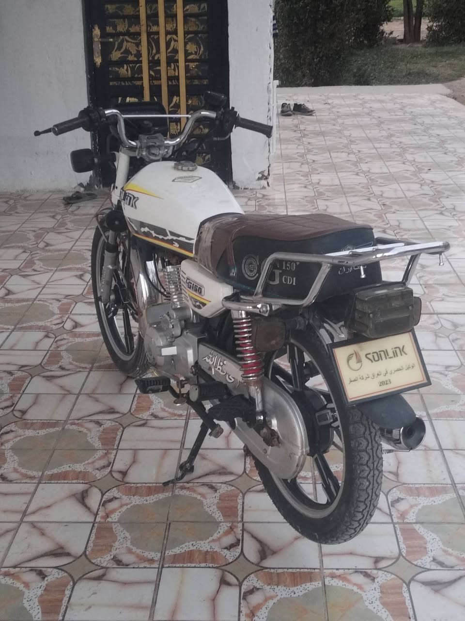 ٢٣ فول نضافه مامفتوحه ستخدام شخص 1 مكفوله وضع شركه المعاجبه المنشور لايطب دراجه اوراق ضايعه سعر ٥٠٠ وبي مجال مكان جبله *********** او مروس حسب القناعه
