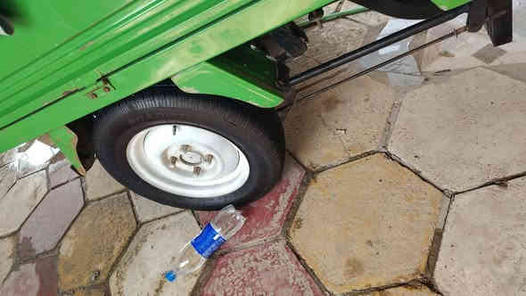 سلام عليكم  مرخصت لادمن المحترم عندي ستوته للبيع مديل 21  كهربائيات كله شغاله مكينه برغي ممفتوح بيه مالته لابلاديه مكفوله كفاله عامه السعر1850 وبيه مجال قليل مكاني حله المحاويل قرب سيطره لاثار  ***********
