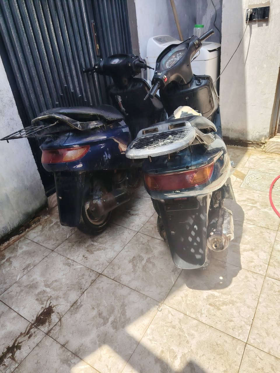 دراجات اثنين فراشه 500,000 ما اعرف شنو العطل 500 قفل


**إذا كنت صاحب هذا الإعلان وتريد حذفه لأي سبب، رجاءا أرسل رسالة إلى الدعم الفني**