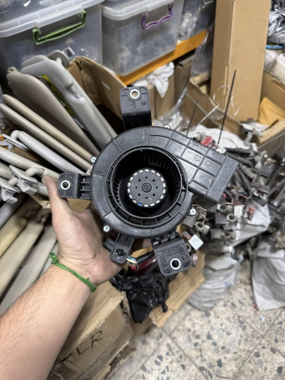 متوفر فان بطاريات النترا هايبرد من موديل ٢٠٢١-٢٠٢٥ تفصيخ اصلي 
*********** واتساب 
العنوان السنك مجمع بابل الطابق الثاني محل ليث ابو نبأ
