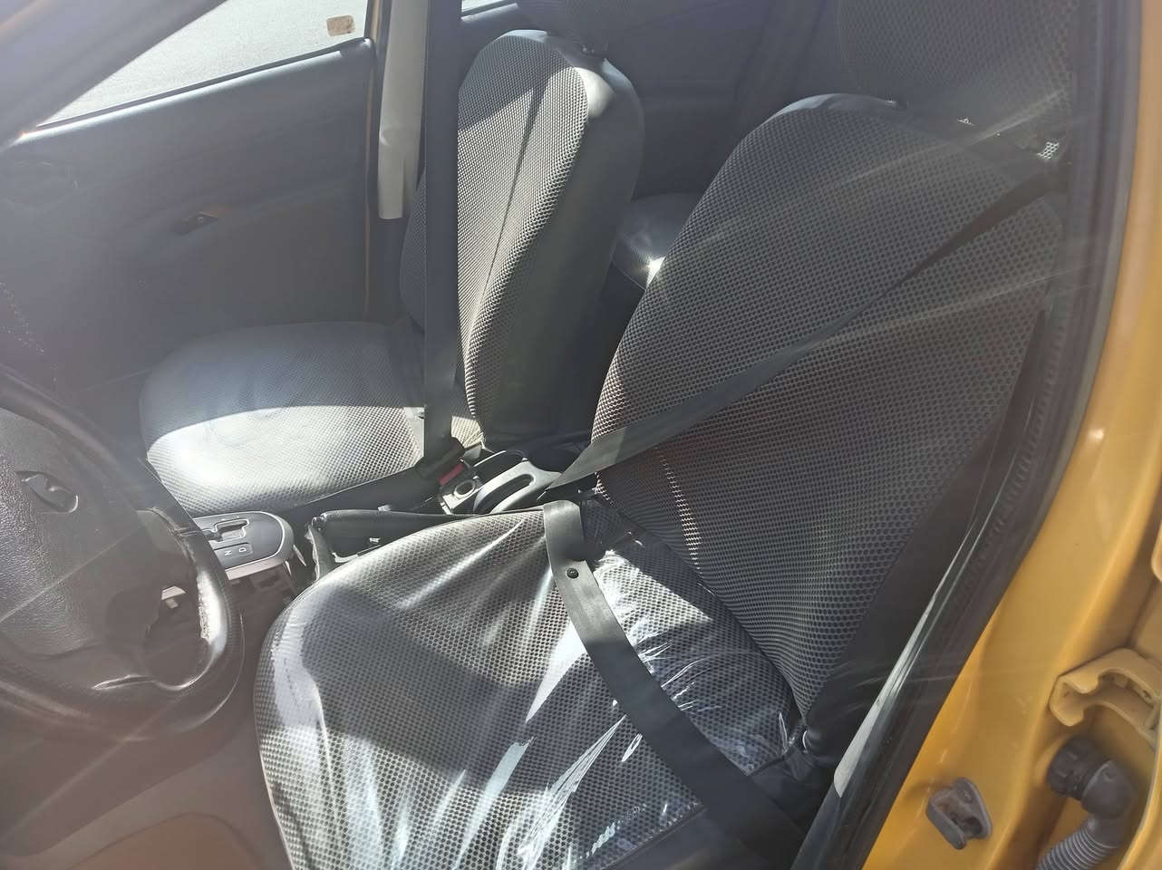 سلام عليكم سمند رنا ١٤ نظيفه جدا رقم بغداد الماني بدون ضربه محوره اوتو محرك وكير مال الالنترا ١٦٠٠ ابو قطره المرغوب تبريد شغال تخم تاير مدوشمه جديد نايلون المرغوب سنويه ٢٦ هيئه مصفره السعر ٣٧ وبيهه مجال بسيط  *********** َمكاني بغداد الشعب مراوس بيع ترهم
