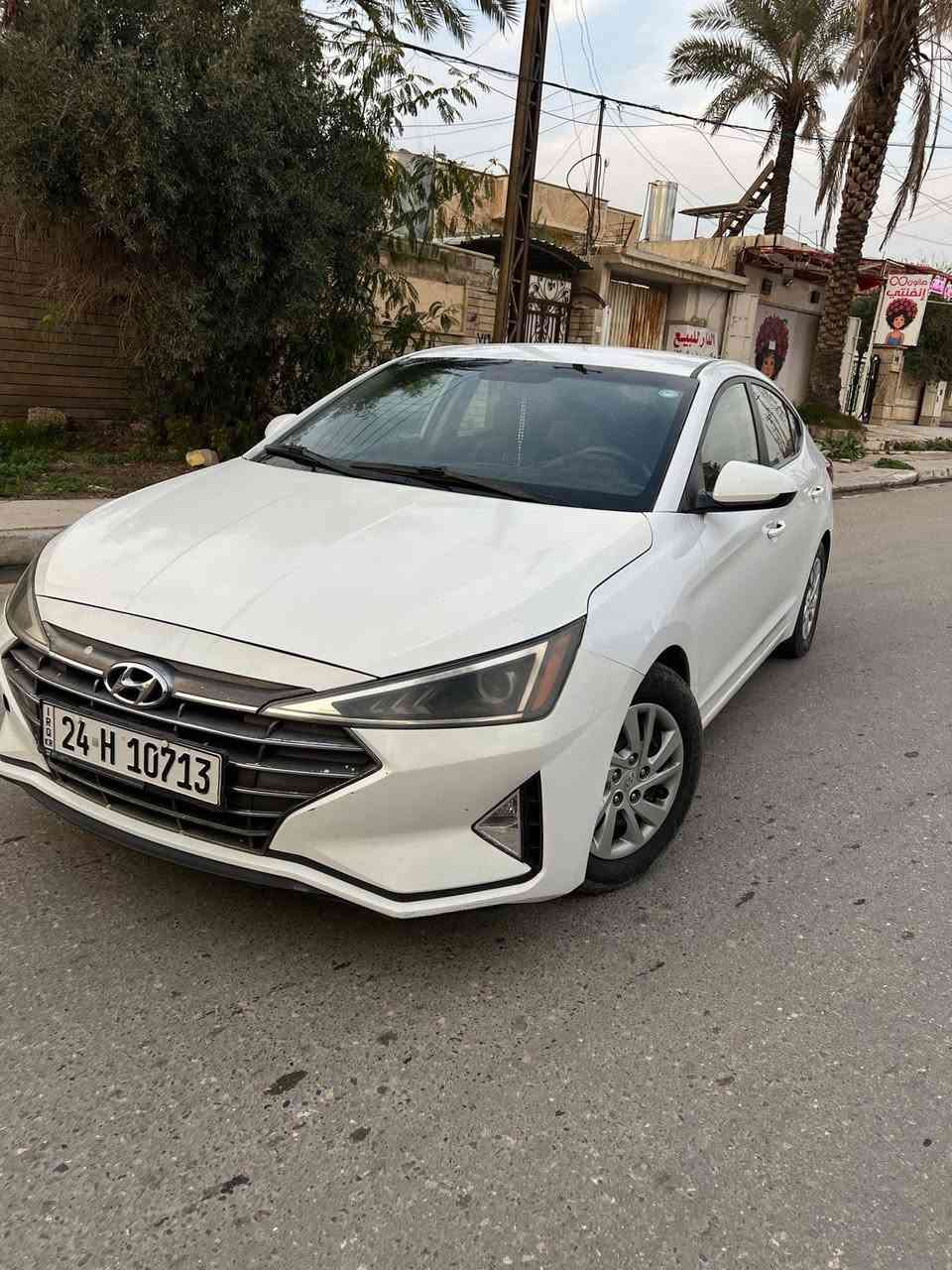 الانترا 2019
مواصفات se
 بصمة تشغيل  تشغيل عن بعد
كير atm المرغوب محرك 20 دوش وشرط محرك وكير
ماشية ٩٠ ميل
الضرر خفيف بل بونيد بدون دواخل بدون حتى ارباك
وبيها شبر كارت مثل مموضح بل صورة أثر غسل
السعر ١٥٢ وبيها مجال للطيبين
للاستفسار ***********
              ***********
