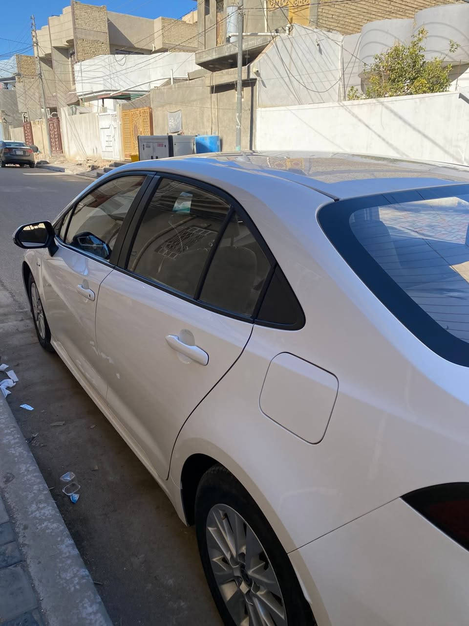 كورلا ٢٤ هايبرد 
بدون فتحه 
بيها طخه صغيره بالباب 
والدعاميه الاماميه 
 بغداد ماشيه 29
مكانها كربلاء سيف سعد 
***********
